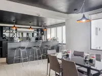 VN 飯店