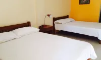 Canoe Beach Resort Hotels in San Antonio