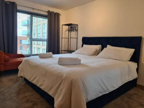 一卧公寓 - 可睡3人 - 停車 - 無線網 酒店