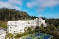 Claremont Resort & Club - 5-Star