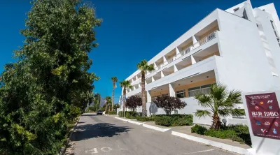 Kris Mari Hotels near Bubble Beach