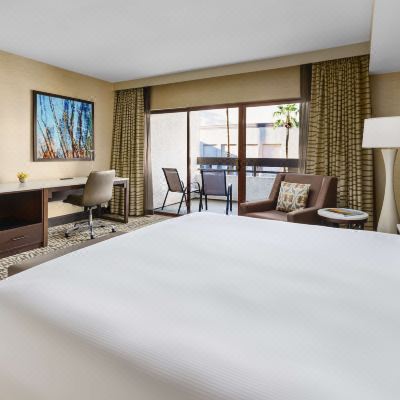 Room With 1 King Bed And Pool View With Walk Out Patio Hilton Phoenix Airport Promo Code