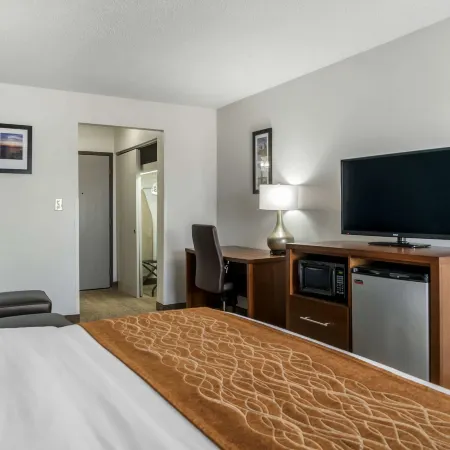 Comfort Inn East Hotels in Oregon