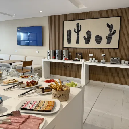 Guemes Hotel & Spa