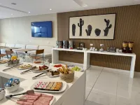 Guemes Hotel & Spa - breakfast