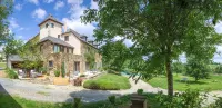 L'Ecrin du Segala - la Roulotte Các khách sạn ở Tauriac-de-Naucelle
