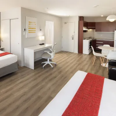Hotel du Nord Hotels near Grande Allee