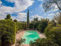 Castello di Montegufoni by PosarelliVillas
