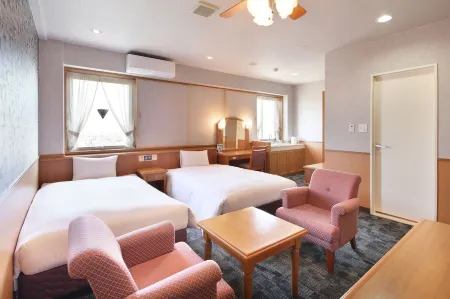 Green Rich Hotel Aso Kumamoto Airport (Artificial Hot Spring Futamata Yunohana)