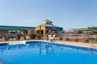 데이즈 인 바이 윈덤 딕슨