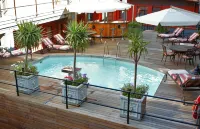 Cape Town Lodge Hotel - Rooftop Pools