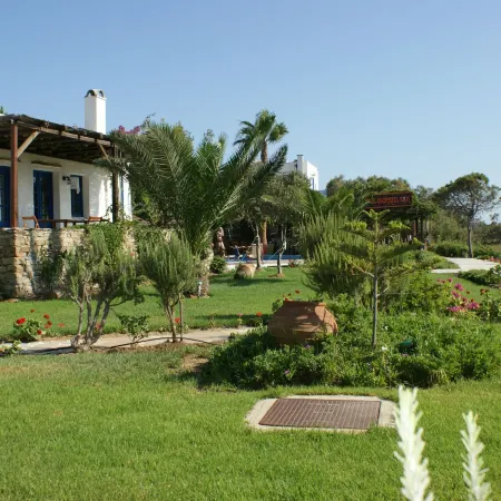 Alkyoni Beach Hotel