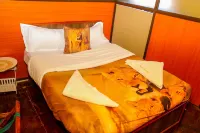 Amanya 2-Rooms Lioness Family Hotels in Amboseli