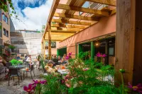 Hotell Arendal Hotels near Arendal Misjonskirke