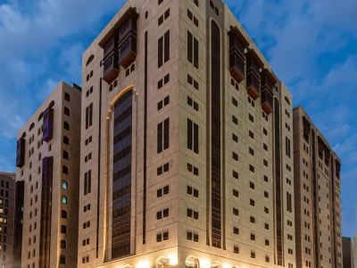 Golden Tulip Al-Zahabi