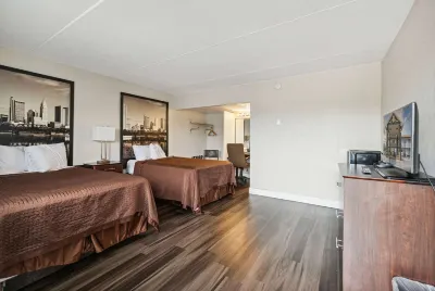 Super 8 by Wyndham Millbury/Toledo Các khách sạn ở Xã Lake