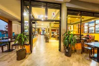 Igar Plaza Hotel - Breakfast