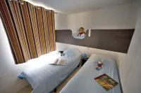 Camping la Dune Hotels in Vias