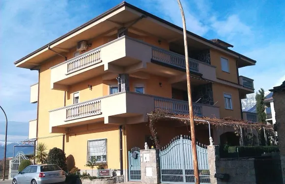 伊斯朋倫薩B&B酒店