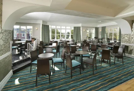 Trecarn Hotel Отели в г. Торки