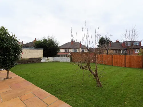 Sycamore House - Bungalows
