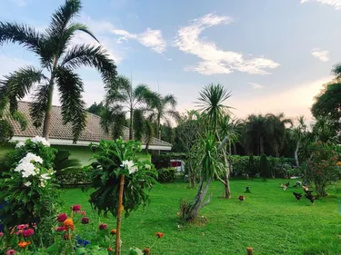 รูปภาพของโรงแรมบายพาส แอนด์ รีสอร์ท