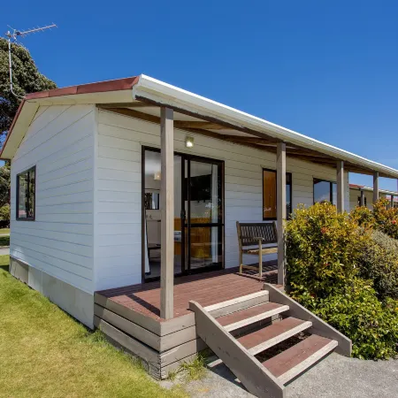 Wellington Top 10 Holiday Park