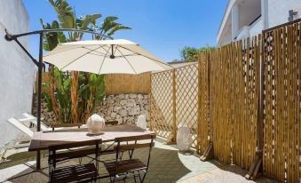 Biancaleuca Rooms & Suite