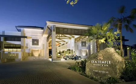 Pullman Port Douglas Sea Temple Resort & Spa