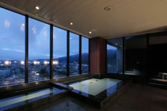 คันดิโอ้ โฮเทลส์ ชิโนะ โรงแรมใน