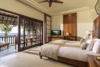 Shanti Maurice Resort & Spa Hotels near Heritage Nature Reserve
