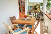 La Maison Hibiscus Self Catering Accommodation Hotels in Port Glaud
