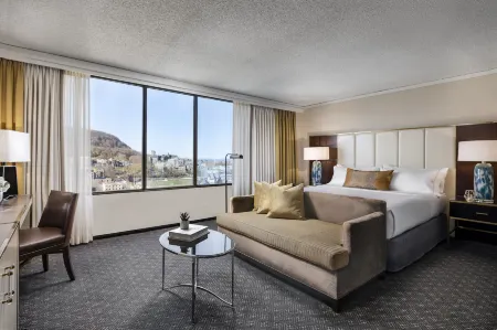 Omni Mont-Royal Hotel Отели рядом с достопримечательностью «Университет Макгилла»