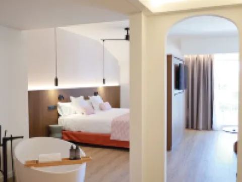 ホテル セス ポート シウタデラ シウタデリャのホテル