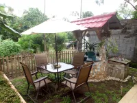 Bunga Matahari Hotels near Casa de Lotus
