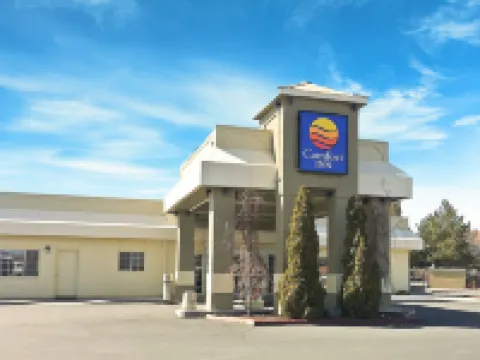 Comfort Inn & Suites Hotels in Klamath County