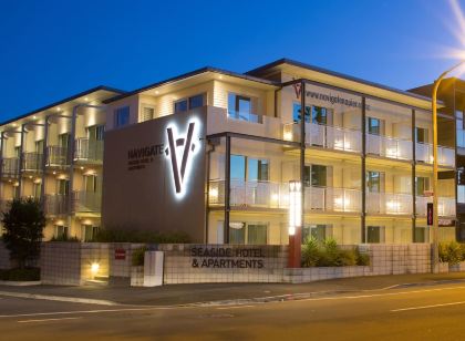 Navigate Seaside Hotel & Apartments