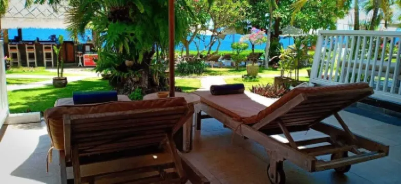 Tauch Terminal Resort Tulamben & Spa