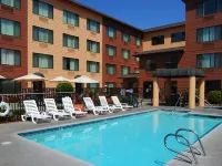 Oxford Suites Chico Hotels in Chico