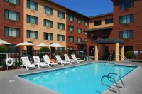 Oxford Suites Chico Hotels in Chico