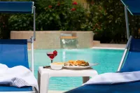 voco Parma & Congressi by IHG - piscina