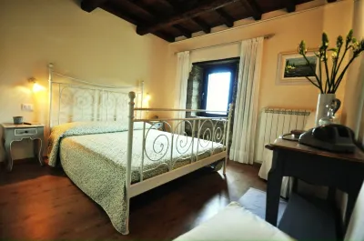 B&B Podere Pontepietra Hotel in zona Castello Orsini