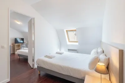 Residhotel St Etienne Centre Hotels in Villars