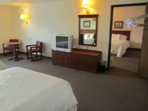 美景假日酒店套房和會議中心