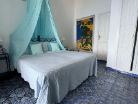 Casa del Prete Con Terrazzo Vista Mare Hotéis em Panarea