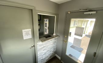 Red Carpet Inn & Suites Wrightstown