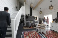 Sara's Bed and Breakfast - 4 ดาว