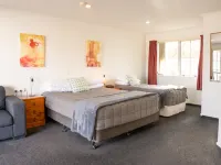 Alexandra Heights Motel Hotels in Clyde