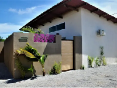 Ivoire Lodge Hotels in Adiaké Department