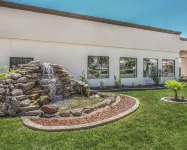 Econo Lodge St George North - Near Pioneer Park - Mountain view